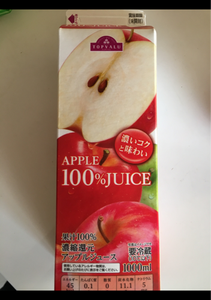 トップバリュ　アップル１００％ジュース　１Ｌの商品写真