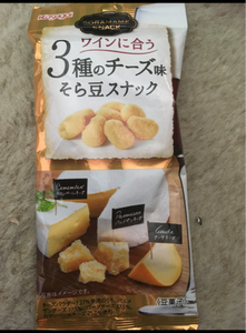 春日井製菓　３種のチーズ味そら豆スナック　３８ｇの商品写真