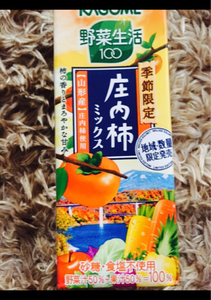 カゴメ　野菜生活１００　庄内柿ミックス　１９５ｍｌの商品写真