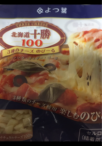 よつ葉　十勝１００　３種のチーズのびーる　１３０ｇの商品写真
