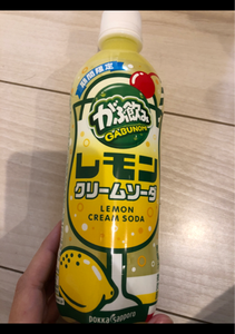 がぶ飲みレモンクリームソーダ　５００ｍｌの商品写真