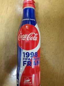コカコーラ　コカコーラ　スリムボトル缶　２５０ｍｌの商品写真