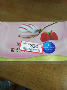 モンテール　たっぷりクリームの苺ミルクケーキ　１個の商品写真