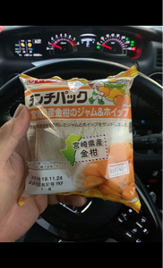 ヤマザキ　ランチパック（宮崎県産金柑のジャム＆ホイの商品写真