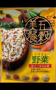 三島　五穀美餐　いろどり野菜　袋　２４ｇの商品写真