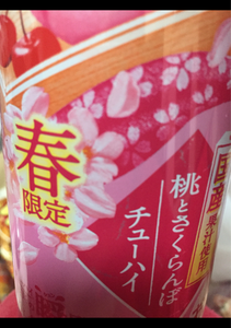 果実の瞬間　２０春限定桃とさくらんぼ缶　３５０ｍｌの商品写真
