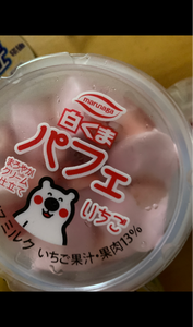 丸永製菓　白くまパフェいちご　１５５ｍｌの商品写真
