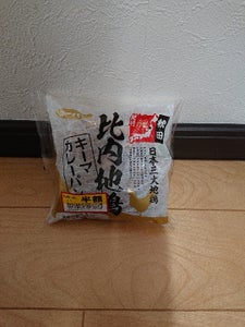 第一パン　秋田比内地鶏キーマカレーパンの商品写真