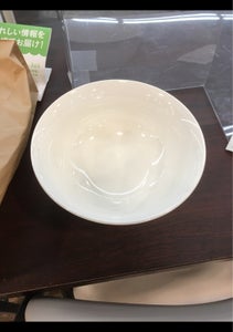リビング　ホワイト　ラーメン鉢の商品写真