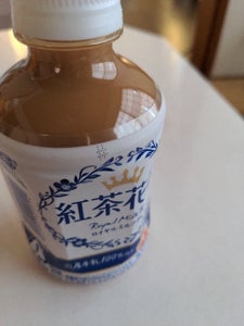 紅茶花伝　ロイヤルミルクティー　２８０ｍｌの商品写真