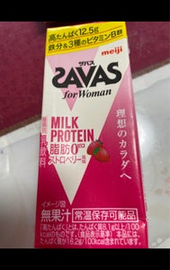 ザバスミルクプロテイン脂肪０ストロベリー２００ｍｌの商品写真