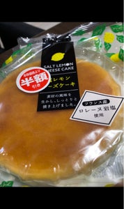 大阪前田　塩レモンチーズケーキ　１個のレビュー画像