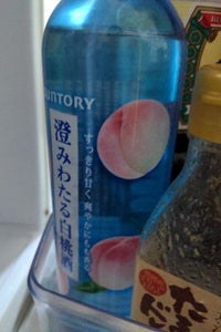 サントリー　澄みわたる白桃酒　瓶　５００ｍｌの商品写真