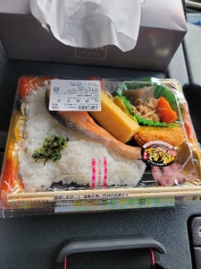 藤本ライスデリカ　焼鮭弁当のレビュー画像