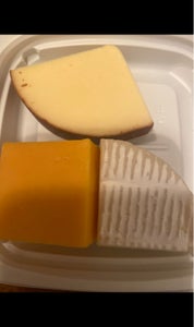 アレクリア　ＡＲ＋ＡＲＥ　チーズアソート　３Ｐのレビュー画像