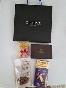 ゴディバ　２０２２ハッピーバッグ（ＢＦ）の商品写真