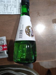 賀茂鶴　生囲い純米酒　３００ｍｌのレビュー画像