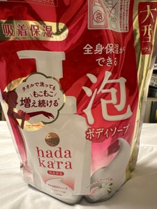 hadakara(ハダカラ) ボディソープ 泡タイプ フローラルブーケの香り　詰替大７５０ｍｌのレビュー画像