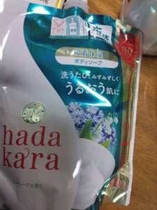 hadakara(ハダカラ) ボディソープ 　リッチソープの香り　詰替大８００ｍｌのレビュー画像