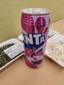 ファンタ　グレープ　缶　５００ｍｌのレビュー画像