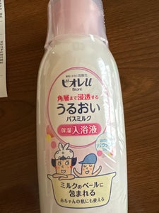ビオレｕ　バスミルク　パウダリー　６００ｍｌの商品写真