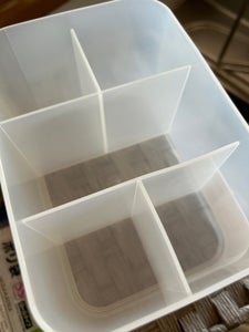 近畿用品製造　積み重ね収納ボックス小　仕切り付の商品写真