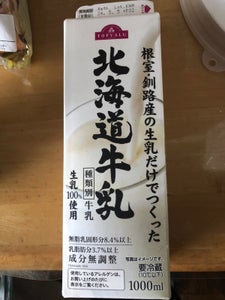 トップバリュ　北海道牛乳　１Ｌの商品写真