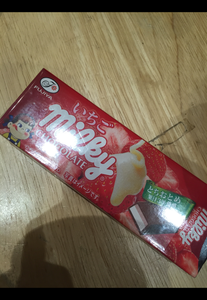 不二家 いちごミルキーチョコレートSP 10枚の商品写真