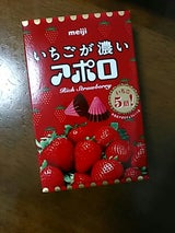 明治 いちごが濃いアポロ 40g