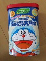 バスクリン わくわくフルーツの香り ドラえもんデザイン 600g