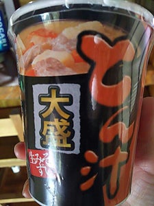 旭松　カップ生みそずい大盛とん汁　１０７．５ｇの商品写真