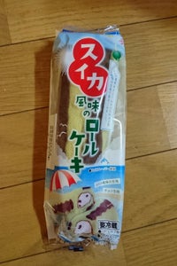 スイカ風味のロールケーキ