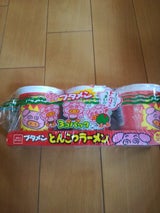 おやつC ブタメンとんこつ味 37g×3