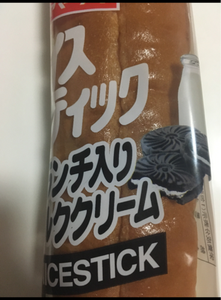 ナイススティック(クランチ入りミルククリーム)