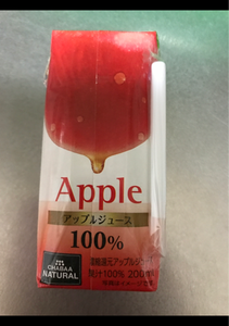 ジェイフード　アップルジュース１００％　２００ｍｌのレビュー画像