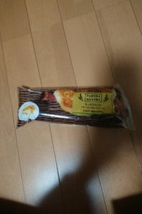 ファミマベーカリー もっちりとしたベーコンのパニーニ