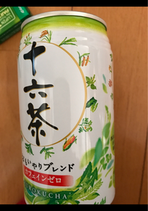 アサヒ　十六茶　缶　３４０ｇの商品写真
