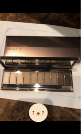 ルナソル ザ ベージュアイズ 02 14g