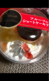 わたしのしふく フルーツのショートケーキP