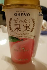 オハヨー乳業 ぜいたく果実白桃のむYG 190g