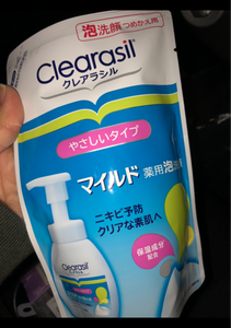 クレアラシル　薬用泡洗顔フォームＭ詰替　１８０ｍｌの商品写真