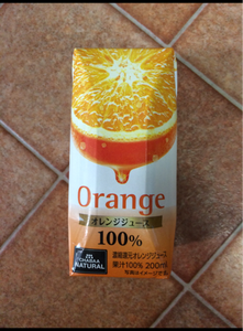 ジェイフード　オレンジジュース１００％　２００ｍｌのレビュー画像