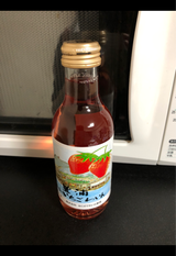 はこだてわいん 豊浦スィートいちご 200ml