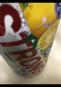 キリン　氷結ストロング　ゆずレモン　缶　３５０ｍｌの商品写真