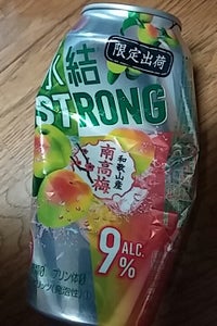 氷結ストロング　和歌山産南高梅　缶　５００ｍｌの商品写真