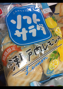 亀田製菓　ソフトサラダ瀬戸内レモン　１８枚の商品写真