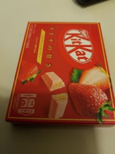 ネスレ日本　キットカットＭ大人ストロベリー　３枚の商品写真