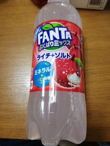 コカコーラ　ファンタライチ＋ソルト　４９０ｍｌの商品写真