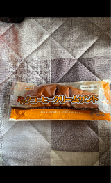 アサヒ ミルクコーヒークリームサンド 1個