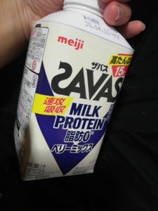 ザバスミルクプロテイン脂肪０ベリーミックス　４３０の商品写真